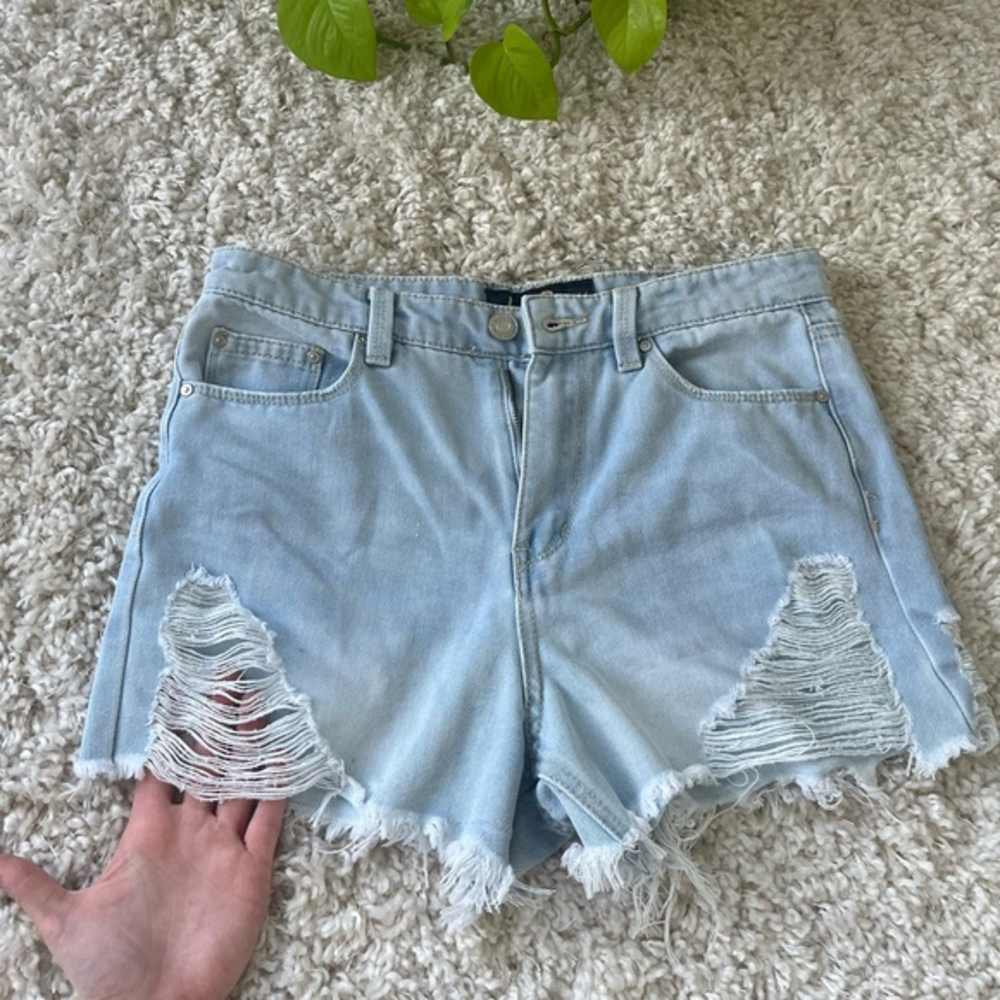 Women’s Indigo‎ Rein Denim Distressed Shorts
